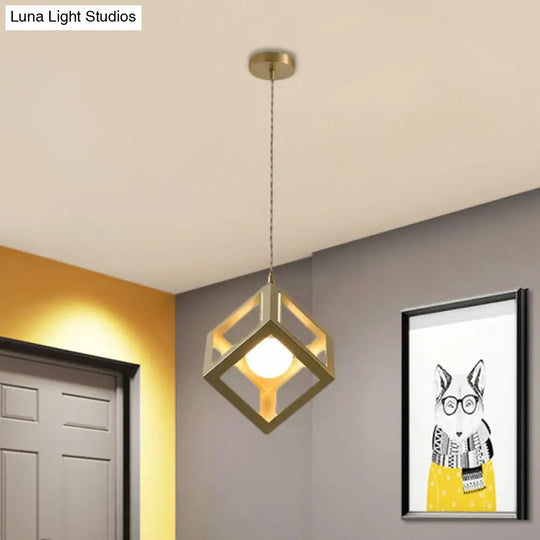 Industrial Metal Pendant Lighting With Gold Finish And Wire Frame For Dining Room - 1 Head