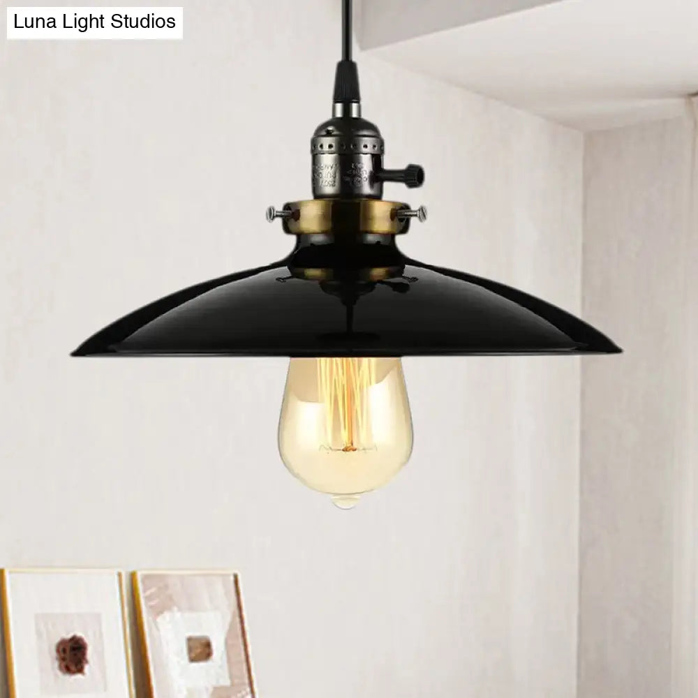 Industrial Style Saucer Metal Pendant Ceiling Light In Black/White For Living Room