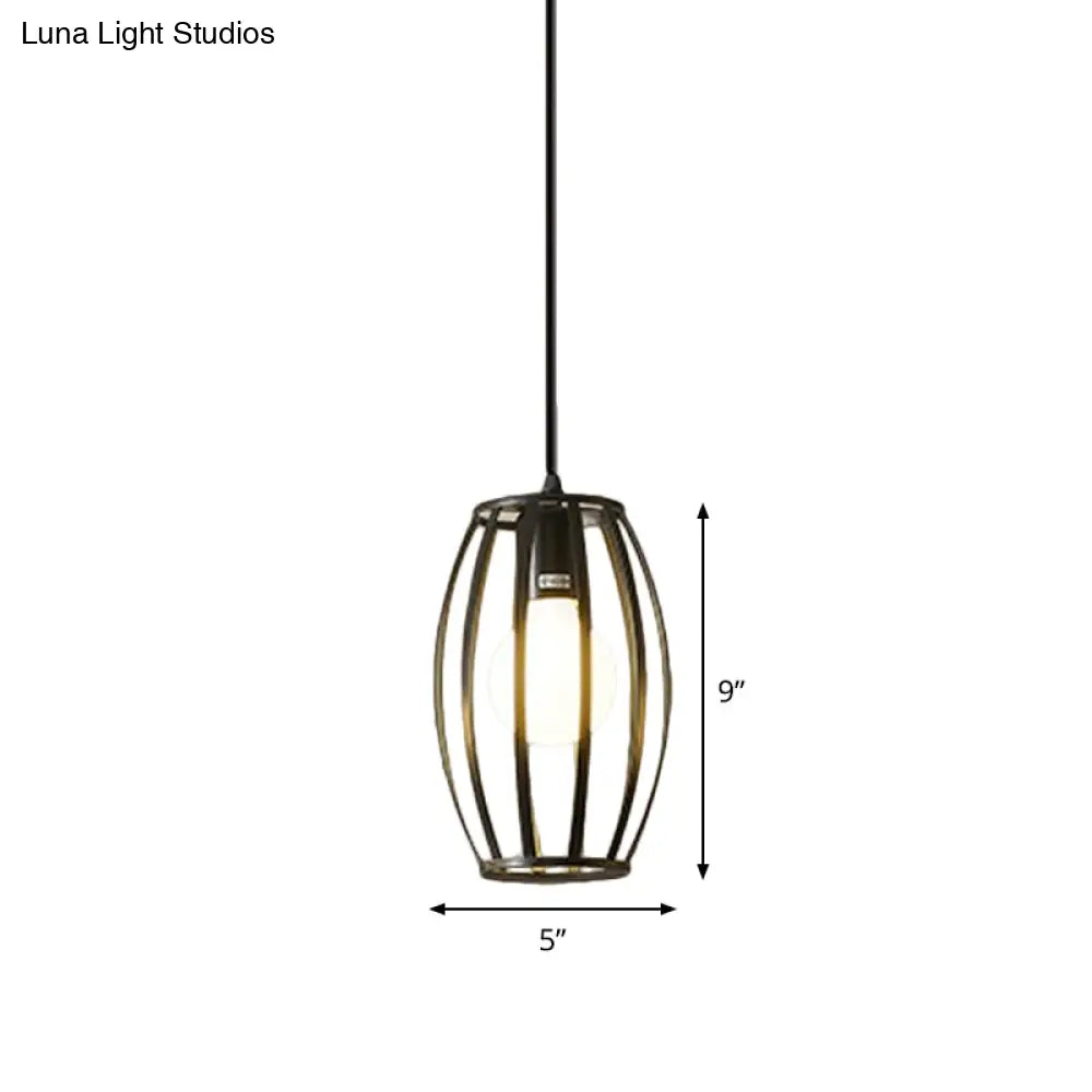 Iron Hanging Pendant Light With Black Industrial Design - Perfect For Dining Rooms Or Suspended