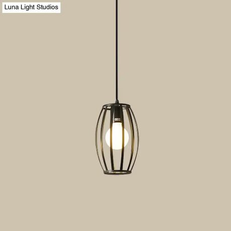 Iron Hanging Pendant Light With Black Industrial Design - Perfect For Dining Rooms Or Suspended