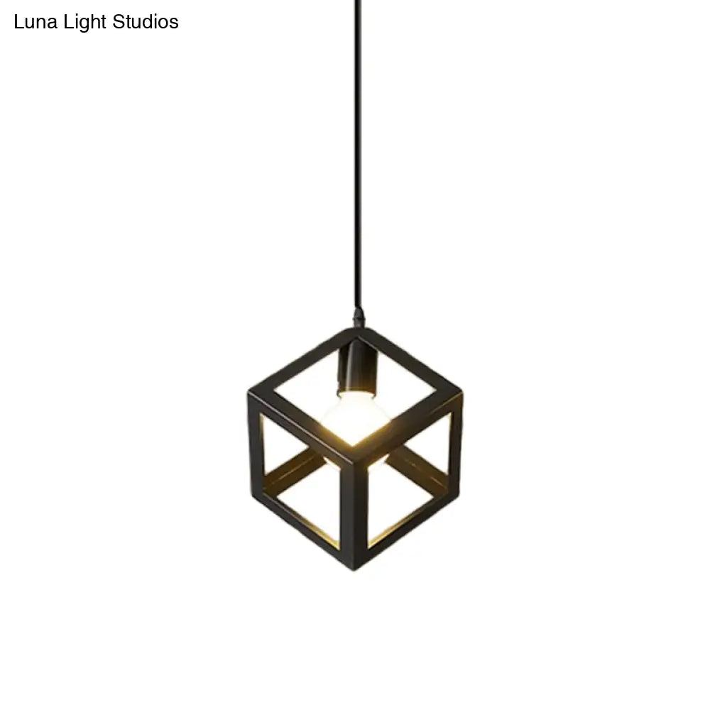 Iron Hanging Pendant Light With Black Industrial Design - Perfect For Dining Rooms Or Suspended