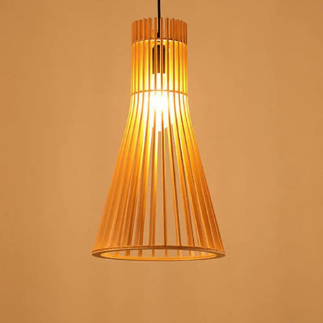 Japanese Wood Single-Bulb Pendant Ceiling Light - Stylish Shade & Ideal For Restaurants / F