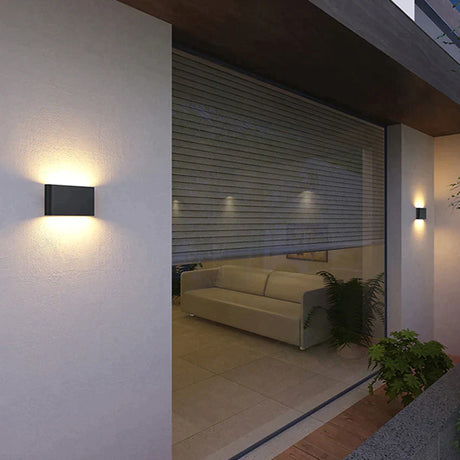 Luna | Outdoor Wall Light Lighting