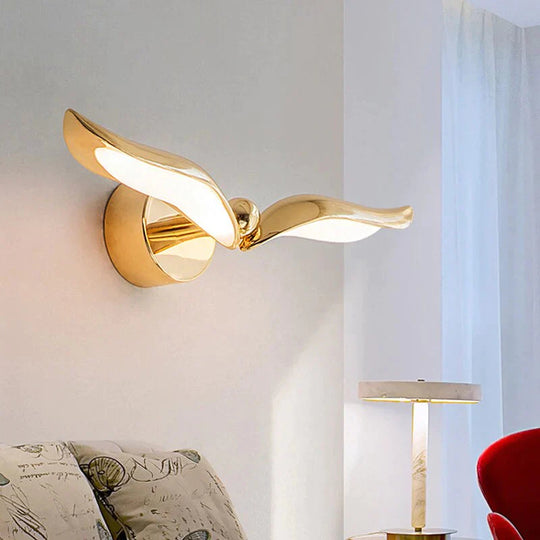 Applique murale de mouette créative minimaliste de luxe pour la lumière de mur de fond de salon de chambre à coucher