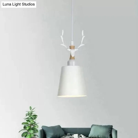 Macaron Style Hanging Light With Antlers - Metal Pendant For Balcony And Foyer