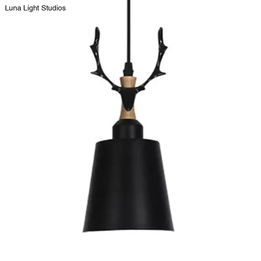 Macaron Style Hanging Light With Antlers - Metal Pendant For Balcony And Foyer