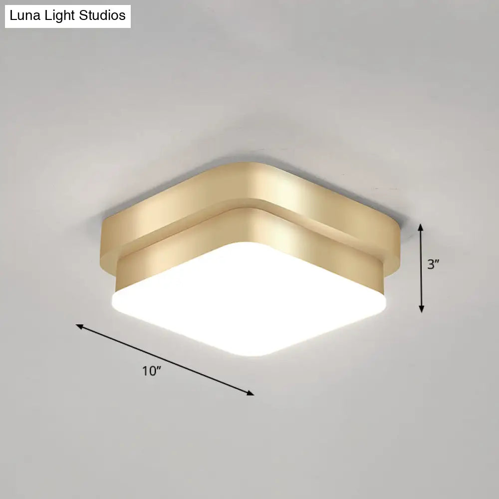 Metal Simplicity Led Flush Mount Fixture In Gold - Geometric Small Aisle Ceiling Light / Warm Square