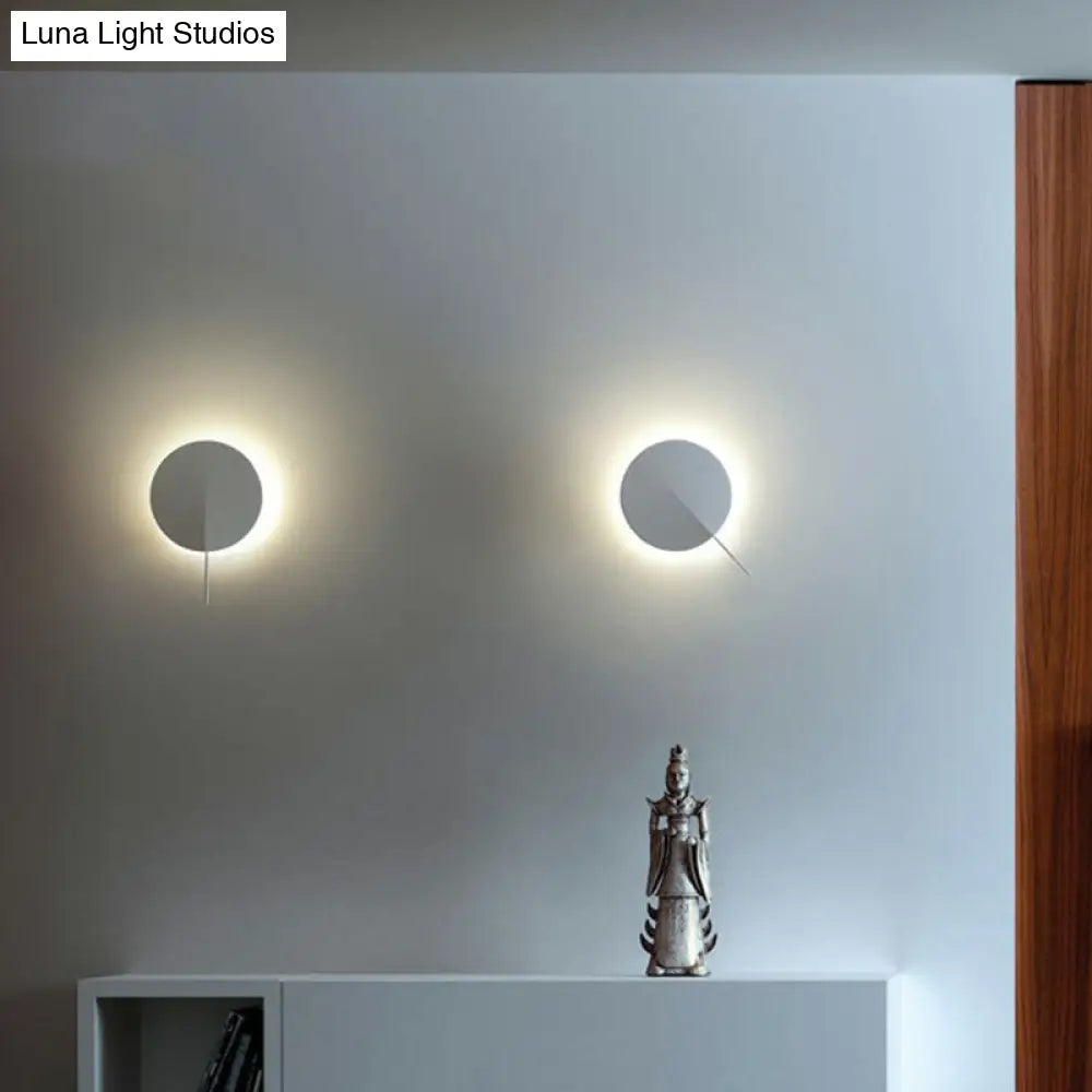 Metallic Art Deco Wall Sconce With Disk Shape And 1 Head For Stairway Lighting