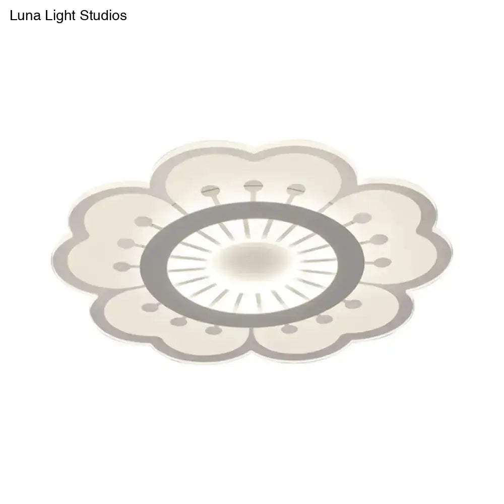 Minimalist Flush Mount Led Ceiling Lamp In White With Ultrathin Design & Acrylic Finish