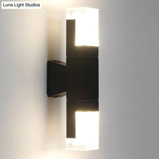 Minimalist Led Courtyard Wall Lamp In Black With Warm/White Light And Acrylic 1/2 Head Sconce
