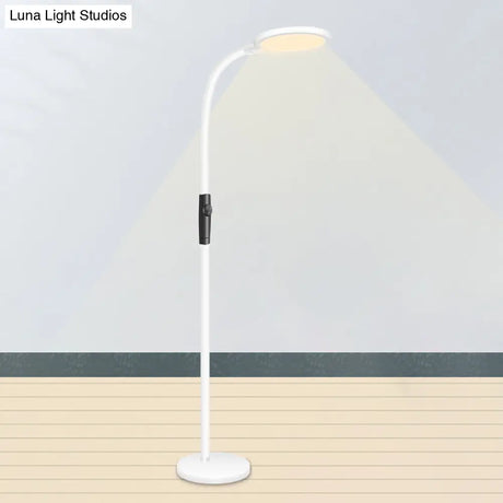 Minimalist Led Floor Reading Lamp With Gooseneck Stand - Metallic White Finish