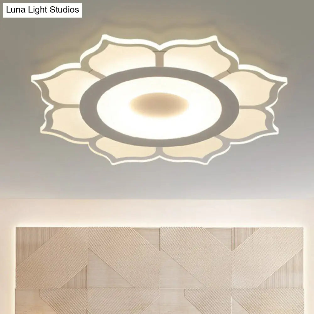 Minimalist Lotus Flush Mount Led Lighting For Living Room - Clear Acrylic Fixture / 16.5 Warm