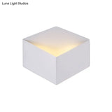 Minimalist Metallic Geometric Wall Mount Light: Cubic Shape 1/2-Light White Lamp For Corridor