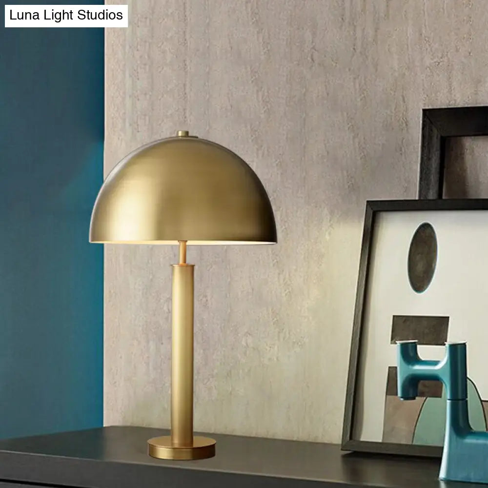 Minimalist Metallic Semicircle Table Lamp 1-Light Nightstand Light For Bedside In Black/Gold