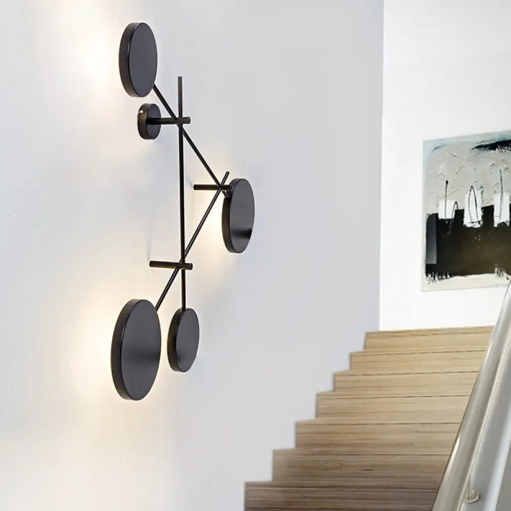 Minimalist Round Acrylic Led Wall Light With 4 Warm/White Lights - Black Sconce / Warm