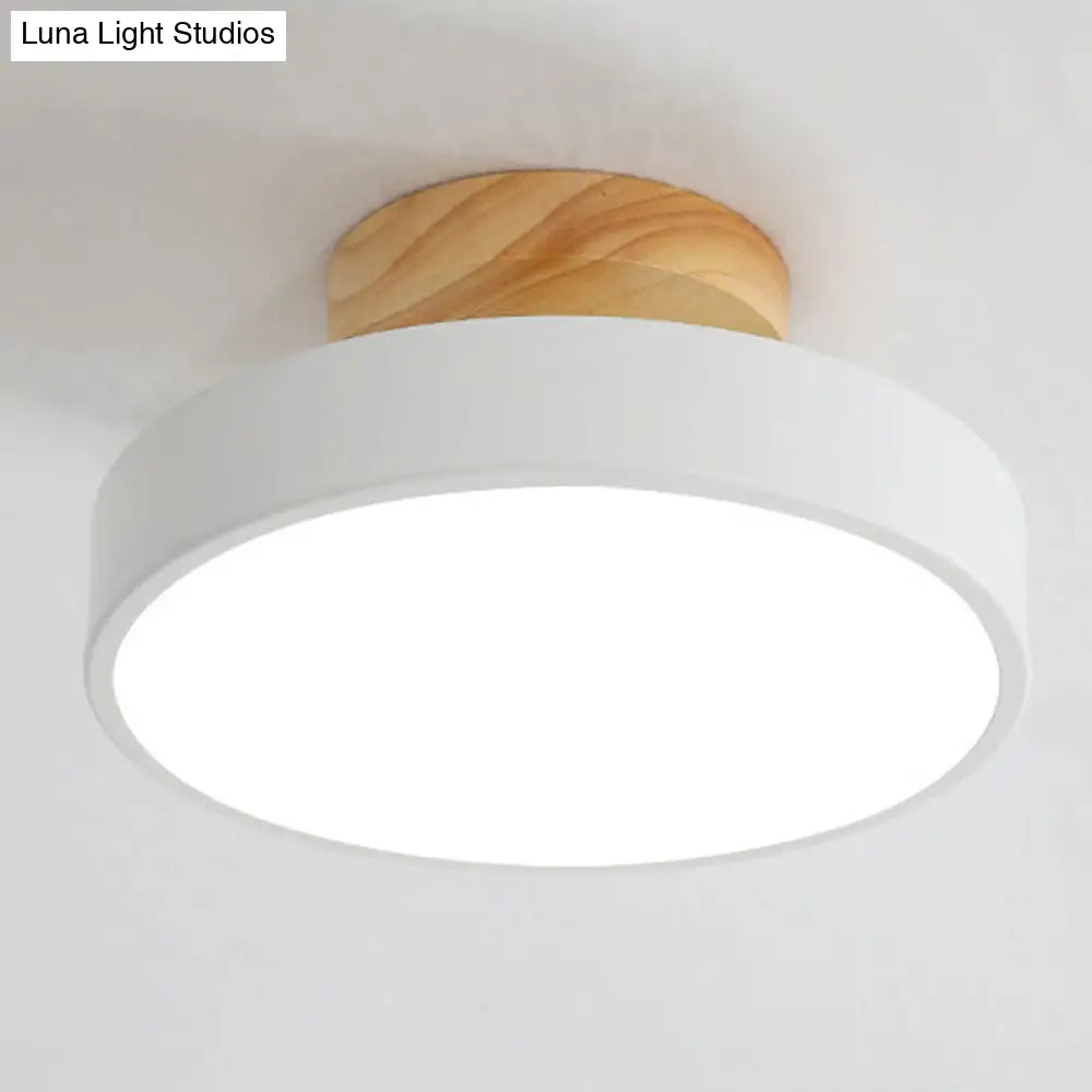 Minimalist Round Flush Mount Ceiling Light - Acrylic Chandelier For Bedroom White