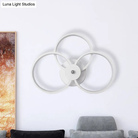Minimalist White 3-Ring Led Acrylic Wall Sconce Light Fixture - Warm/White