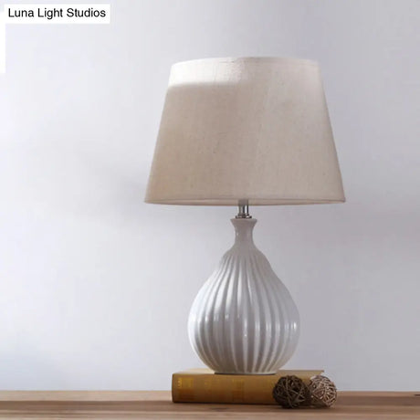 Minimalist White/Green Teardrop Night Light With Cone Fabric Shade