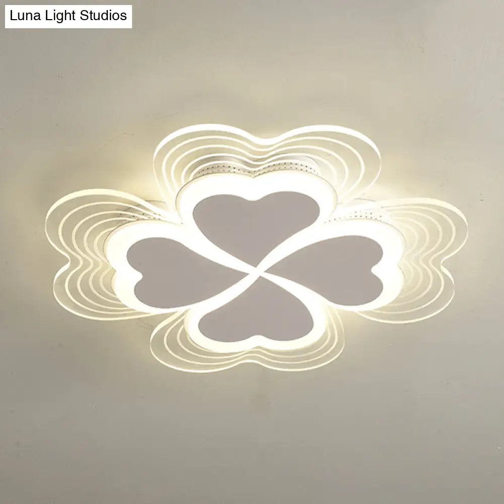 Minimalistic Led Ceiling Mount Light For Bedroom - Acrylic Clover Design White / 16.5