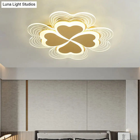 Minimalistic Led Ceiling Mount Light For Bedroom - Acrylic Clover Design Gold / 16.5’ Third Gear