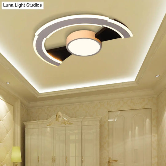 Modern Acrylic Flush Mount Ceiling Lights - Traverse Lighting Fixture (16’ / 19.5’ 23.5’) In