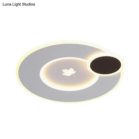 Modern Acrylic Led Flush Mount Light Fixture With Maple Leaf Pattern - 16’/19.5’ Wide Black/White