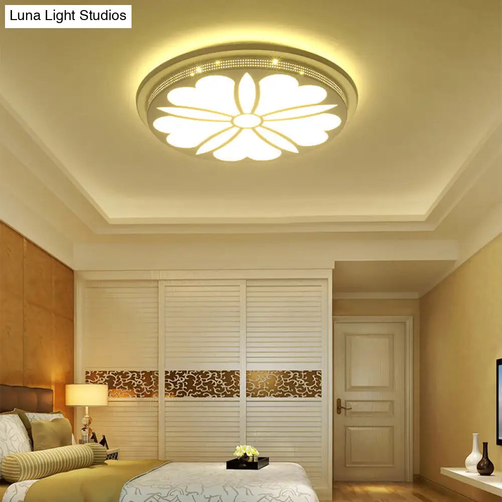 Modern Acrylic Led Flushmount Flower Ceiling Light For Dining Room And Bedroom