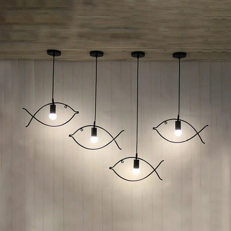 Modern Black Fish-Shaped Metal Pendant Ceiling Light For Dining Room / A