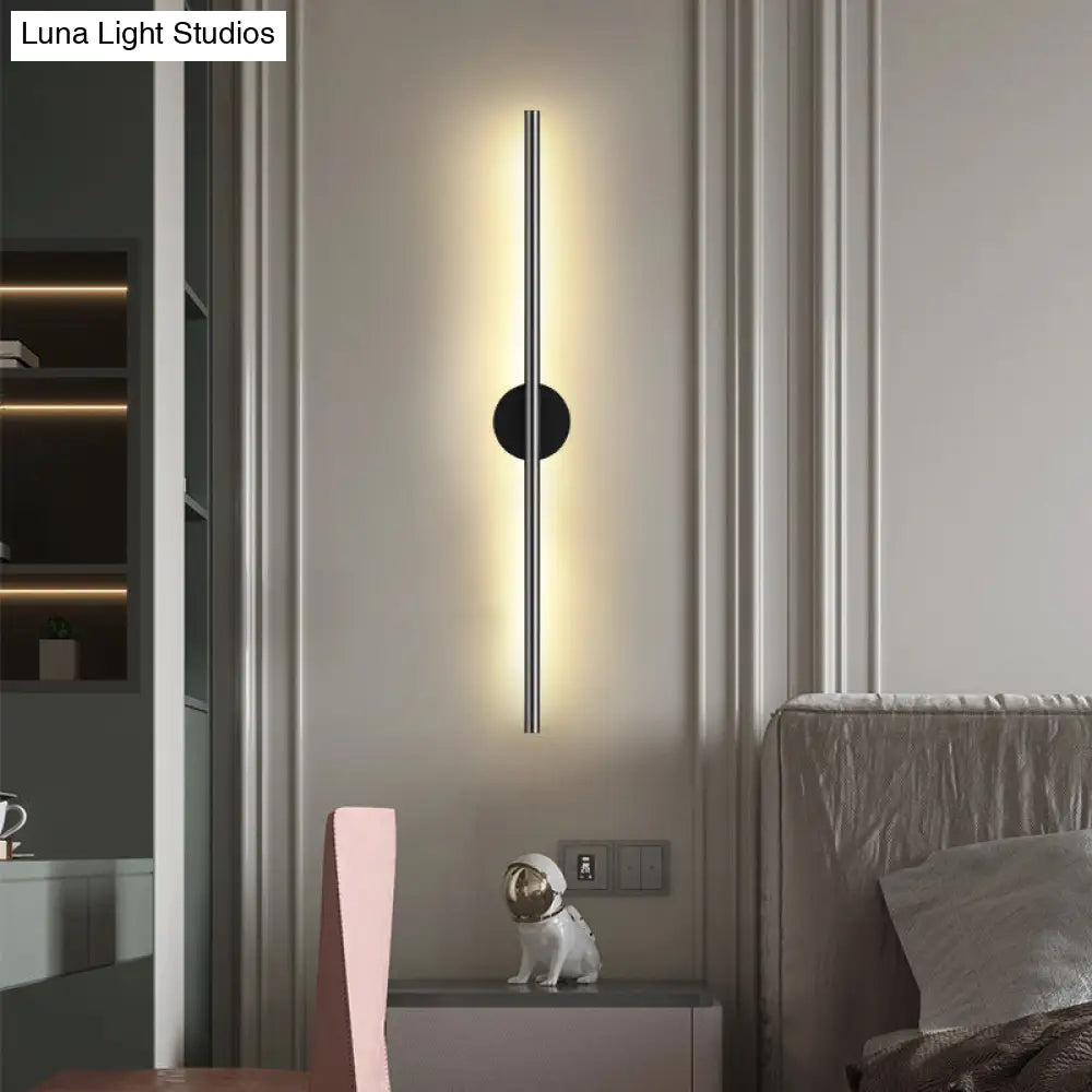 Modern Black Led Wall Sconce For Living Room - Stylish Metallic Fixture