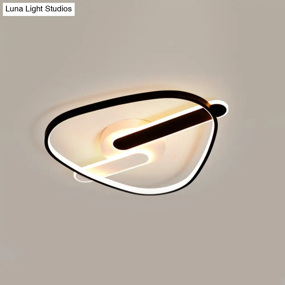 Modern Black-White Geometric Led Flush Ceiling Light For Bedroom / Natural Triangle