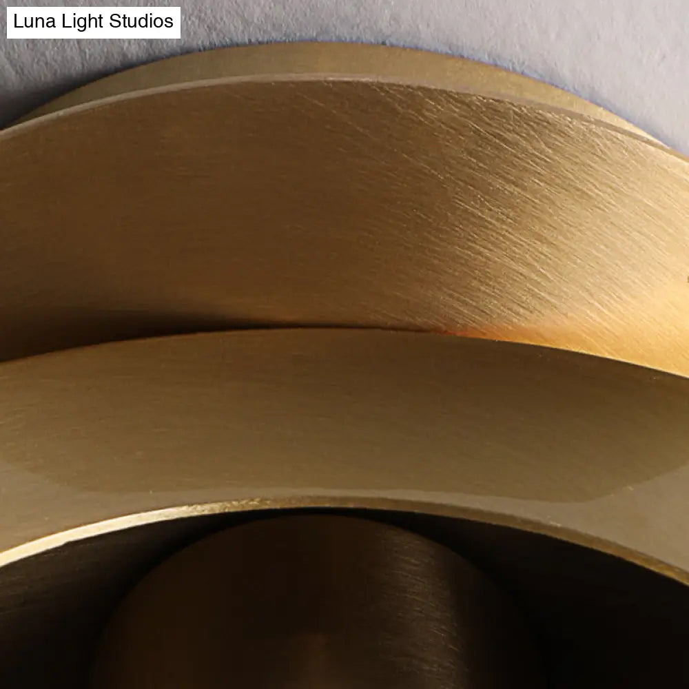 Modern Brass Wall Sconce - Stylish Bedroom Decoration 1-Light Round Shape Mount Bedside Light