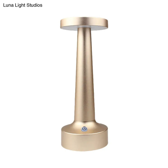 Modern Circle Dining Table Lamp - Waterproof Led Desk Light Metallic Finish In Black/Silver/Gold