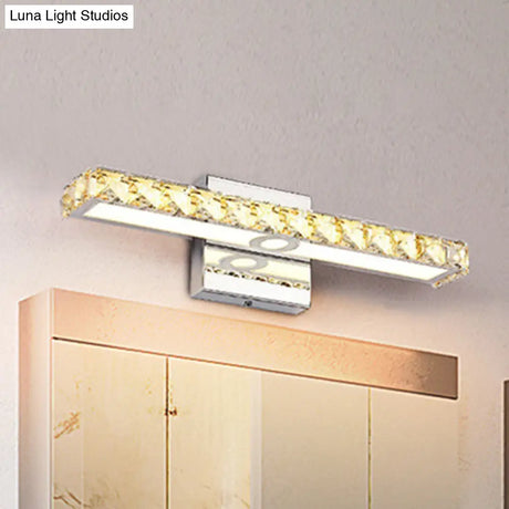 Modern Crystal Vanity Light: Silver/Champagne Linear Wall Sconce With 1 Light In Warm/White For