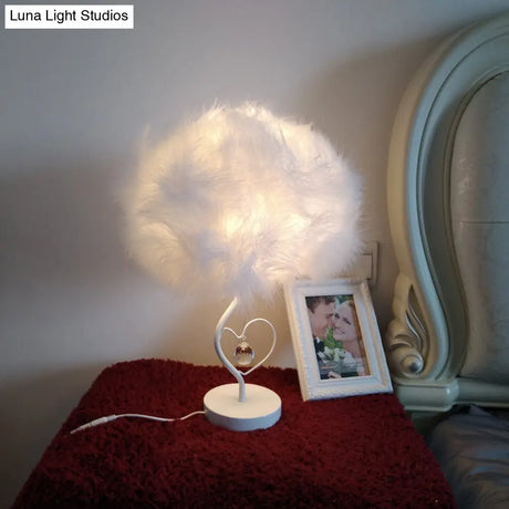 Modern Feather Table Lamp: White Fabric Bedside Nightstand Light With Crystal Droplet