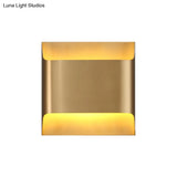 Modern Gold Metal Sconce With 1 Led Light - Perfect Wall Lighting For Living Room