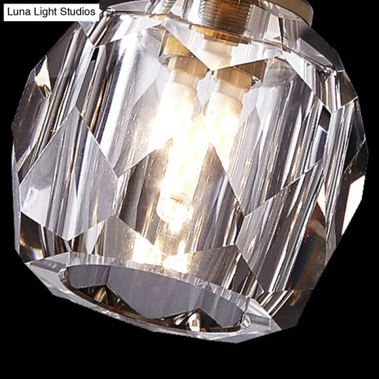 Modern Gold Pineapple Crystal Flush Mount Ceiling Light - Stylish Flushmount Lighting
