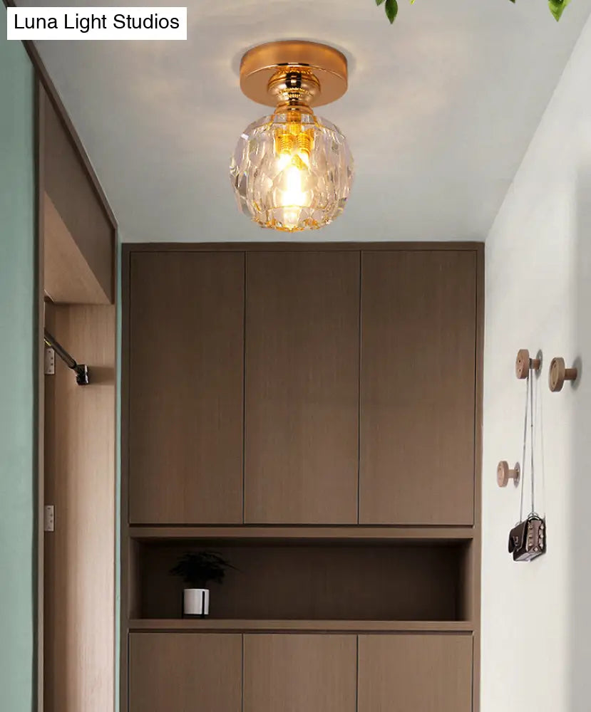 Modern Gold Pineapple Crystal Flush Mount Ceiling Light - Stylish Flushmount Lighting
