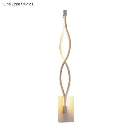 Modern Led Curvy Wall Sconce Light Black/White Acrylic Shade Warm/White