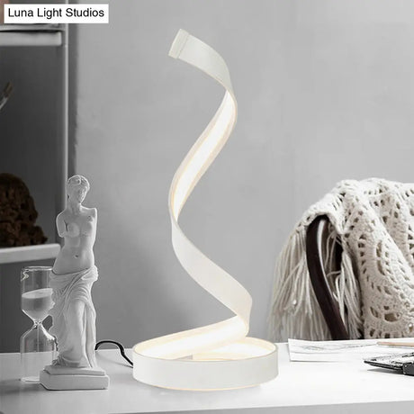 Modern Led Desk Lamp In White With Twisted Acrylic Shade