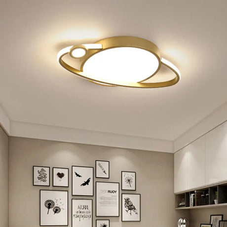 Modern Led Flush Mount Spotlight - Gold Circle Acrylic Ceiling Light In Warm/White