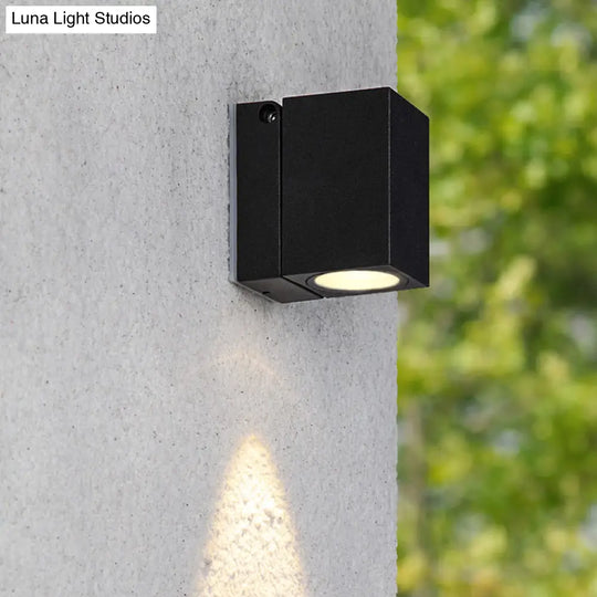 Modern Led Patio Wall Sconce: Rectangular Mini Metal Light Fixture In Black