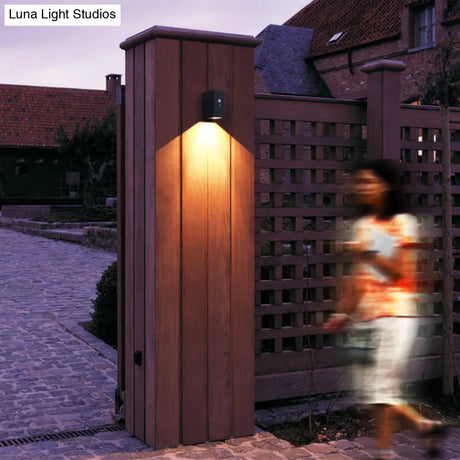 Modern Matte Black Solar Wall Lamp - Aluminum Led Sconce For Front Door