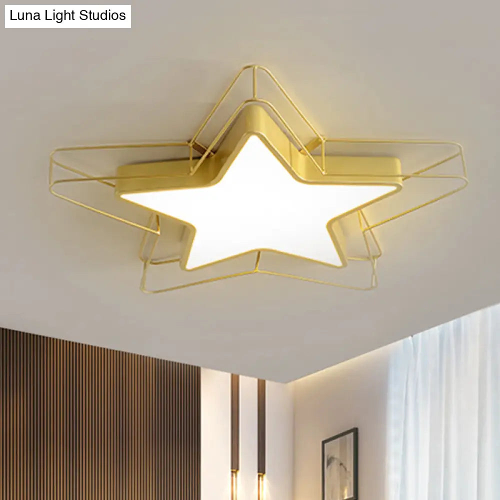 Modern Nordic 5-Point Star Led Flush Mount Ceiling Light - 24.5’/28’ Wide Black/Gold Finish For