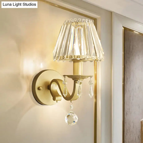 Modern Style Black/Gold Finish Crystal Shade Wall Sconce For Living Room