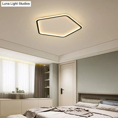 Modern Ultrathin Pentagon Led Ceiling Light For Minimalist Bedrooms In Black Aluminum - Flush Mount
