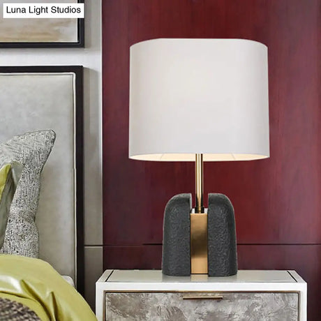 Modernist Black Oblong Bedside Lamp With Fabric Shade - Ideal For Reading And Nightstand