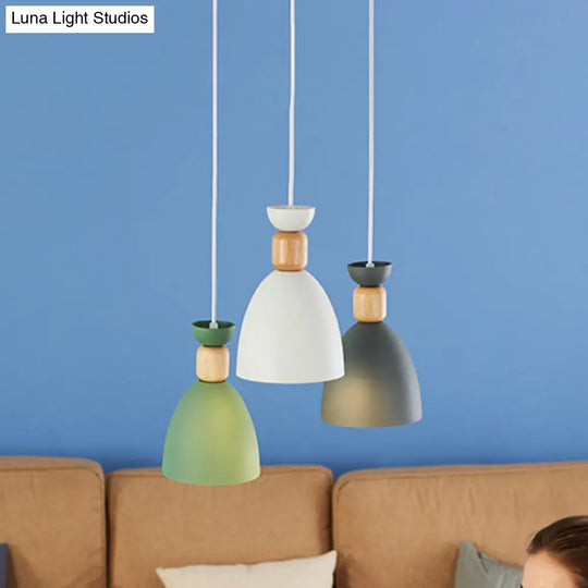 Nordic Metal Wine Cup Multi Pendant Light With 3 Bulbs For Elegant Table Lighting