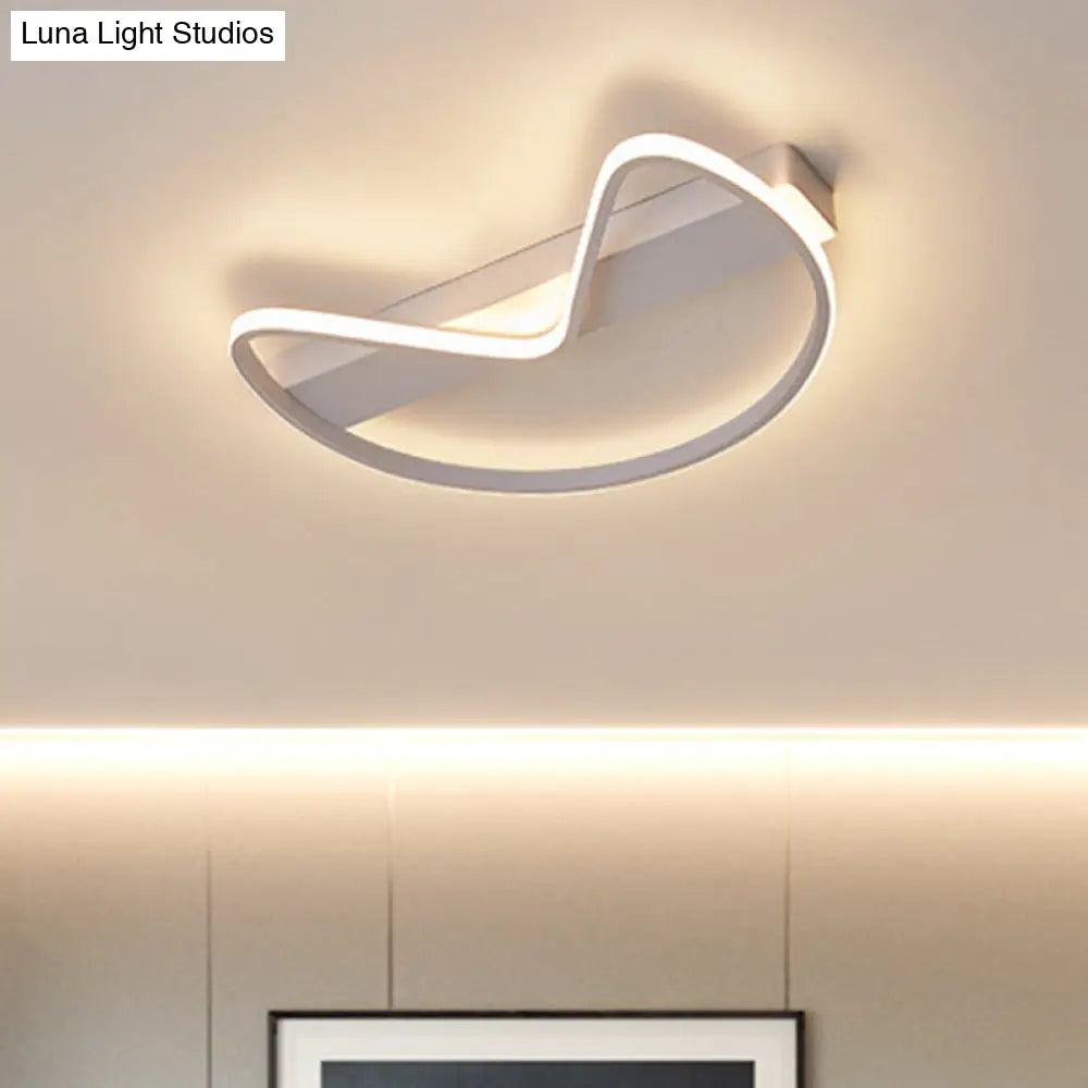 Nordic Style Flush Mount Foyer Kitchen Ceiling Light With Bow Shaped Metal Design White / 16’