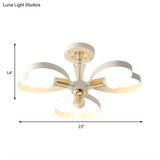 Nordic Style Metal Ceiling Lamp - Heart/Flower Shade White Finish 3/5 Lights For Living Room