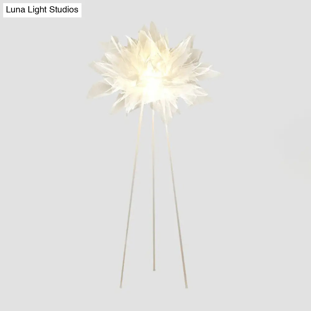 Nordic Style Tripod Floor Lamp With Feather Shade Metal Stand White